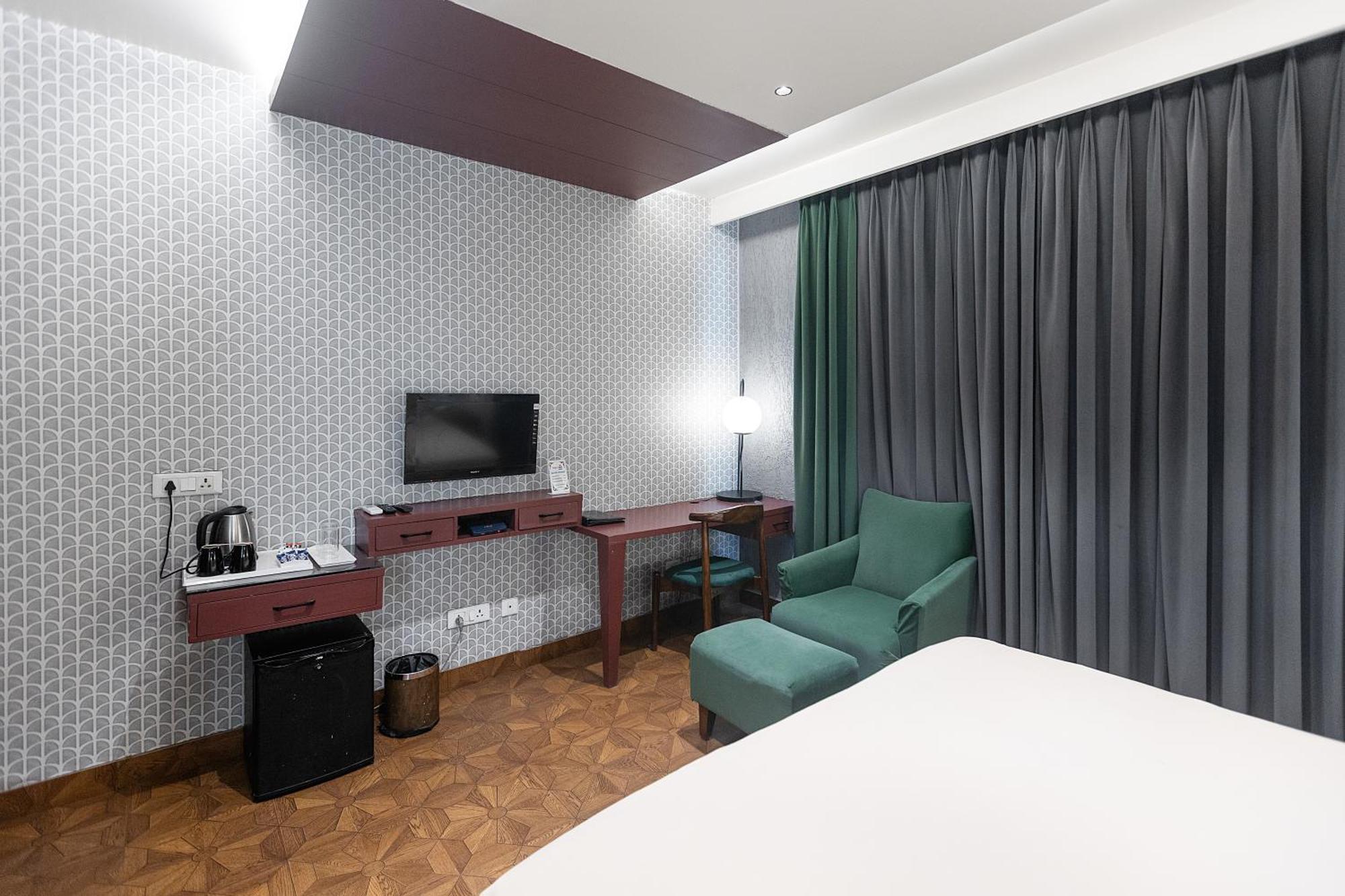 The Grand Vikalp By Saga Hotels Nové Dillí Exteriér fotografie